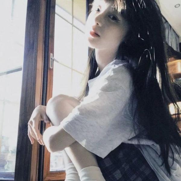 小楼春正浓